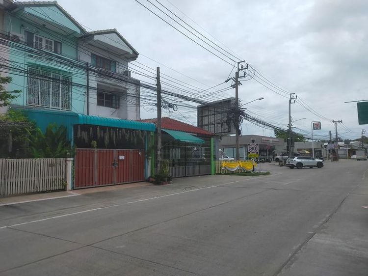 ใช่ 💖 ทาวน์เฮ้าส์ บางกรวย ราคาพิเศษ! 💖 รูปที่ 2