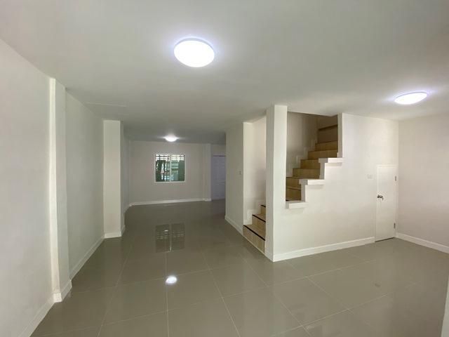 ใช่ 💖 ทาวน์เฮ้าส์ ลำลูกกา ราคาพิเศษ! 💖 รูปที่ 2