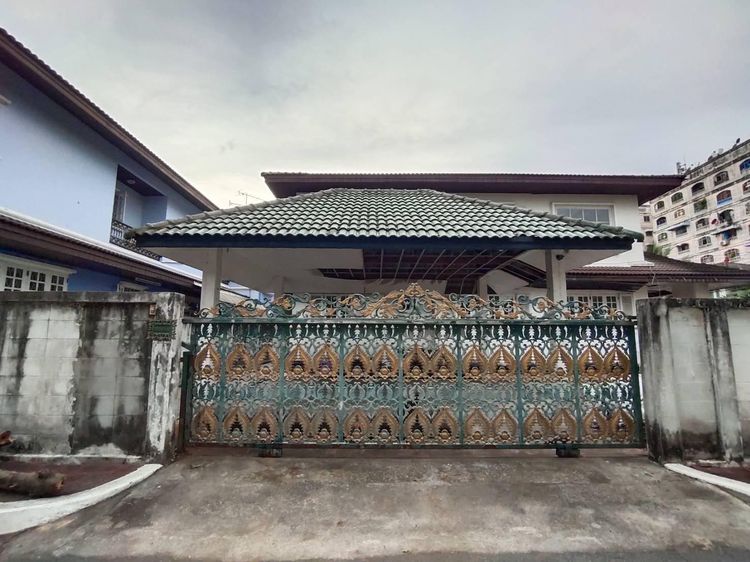 ใช่ 💖 บ้าน พระโขนง ราคาพิเศษ! 💖