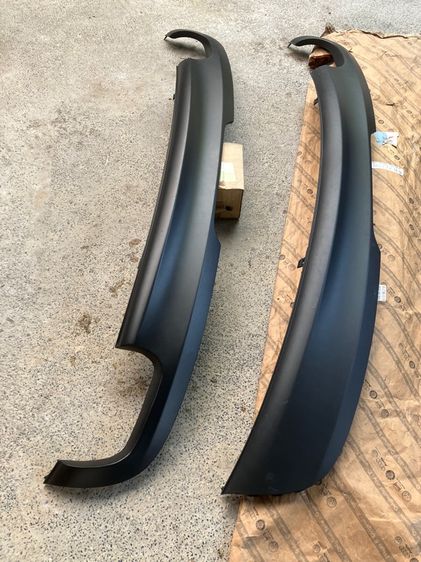 Diffuser ใต้กันชนหลัง Audi TT TTS Gen2 ท่อคู่ ท่อเดี่ยว ไฟเบรกดวงที่3 ของแท้ มือสองสภาพดี  รูปที่ 3