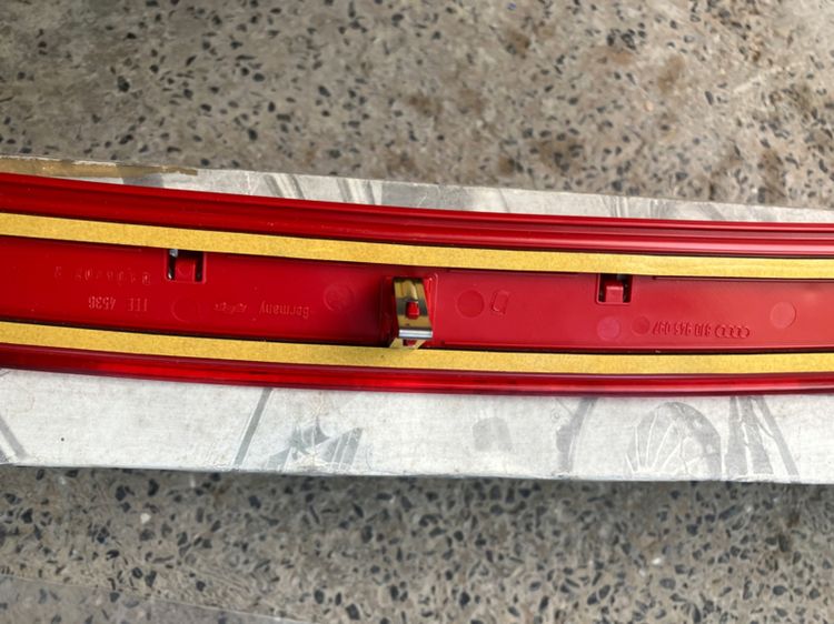 Diffuser ใต้กันชนหลัง Audi TT TTS Gen2 ท่อคู่ ท่อเดี่ยว ไฟเบรกดวงที่3 ของแท้ มือสองสภาพดี  รูปที่ 10