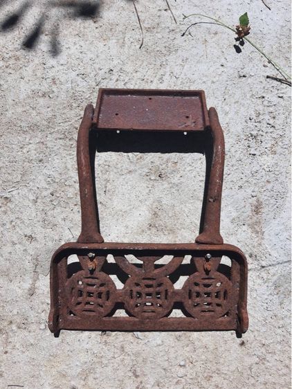 ขาเหยียบ เก้าอี้ตัดผม โง๊วเฮียบเส็ง เหล็กหล่อ รูปที่ 6