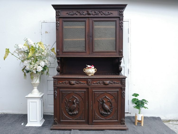 ตู้Buffet ทรงสูง งานไม้แกะสลักลายนก งานยุโรปมาจากเยอรมนี