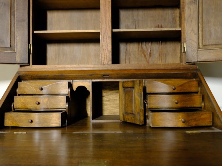 ตู้หนังสือสไตล์โบราณ สีไม้โกลเด้นโอ๊ค งานยุโรปมาจากเยอรมนี รูปที่ 6