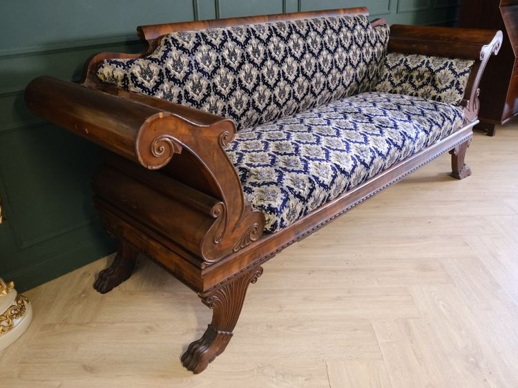 โซฟาไม้ 2ที่นั่ง สีมะฮอกกานี ลวดลายคลาสสิก งานยุโรปมาจากเยอรมนี รูปที่ 13