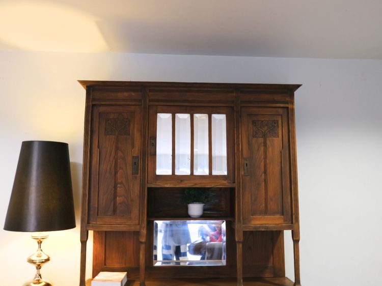 ตู้ไม้เก็บของ พร้อมชั้นวาง ท็อปกระจก งานยุโรปมาจากเยอรมนี รูปที่ 15