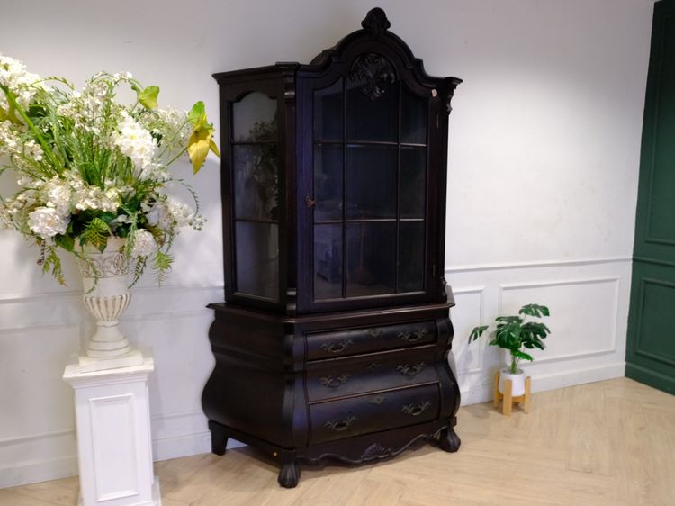 ตู้โชว์ สไตล์บาร็อค สีไม้วอลนัท งานยุโรปมาจากเยอรมนี รูปที่ 2