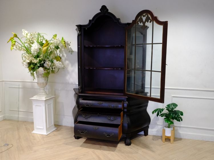 ตู้โชว์ สไตล์บาร็อค สีไม้วอลนัท งานยุโรปมาจากเยอรมนี รูปที่ 5