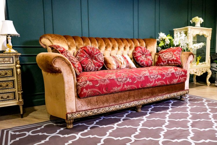 โซฟาหลุยส์ โซฟา 3 ที่นั่ง เบาะรองนั่งลายดอกสีแดง ดึงกระดุม หุ้มผ้ากำมะหยี่ สินค้านำเข้า รูปที่ 7