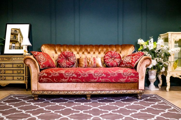 โซฟาหลุยส์ โซฟา 3 ที่นั่ง เบาะรองนั่งลายดอกสีแดง ดึงกระดุม หุ้มผ้ากำมะหยี่ สินค้านำเข้า รูปที่ 12