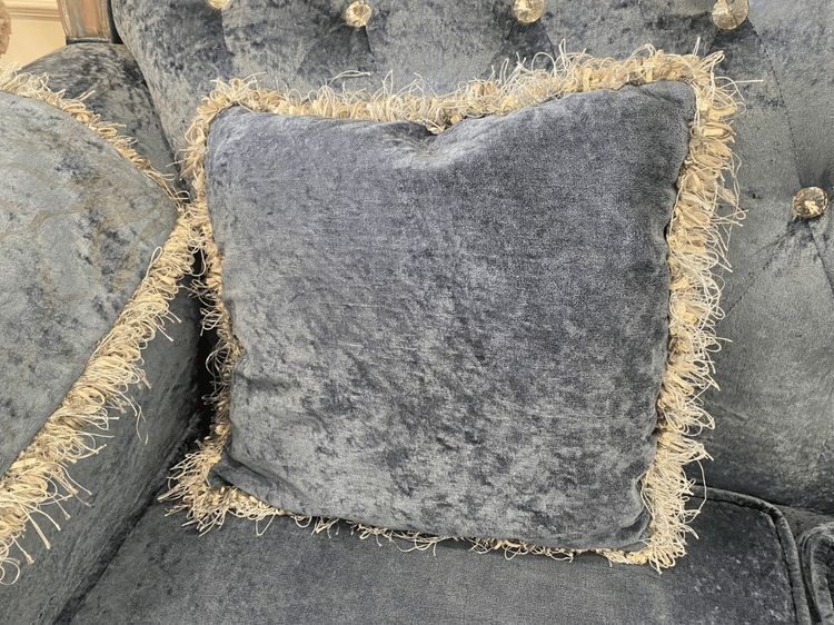 โซฟาหลุยส์ 2 ที่นั่ง เบาะผ้า สีฟ้า สไตล์โมเดิร์น รูปที่ 9