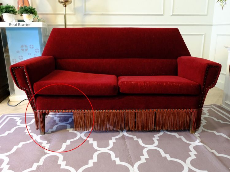 ชุดโต๊ะโซฟารับแขก 3+2+1 เบาะผ้ากํามะหยี่ สีแดง งานยุโรปมาจากเยอรมนี รูปที่ 6