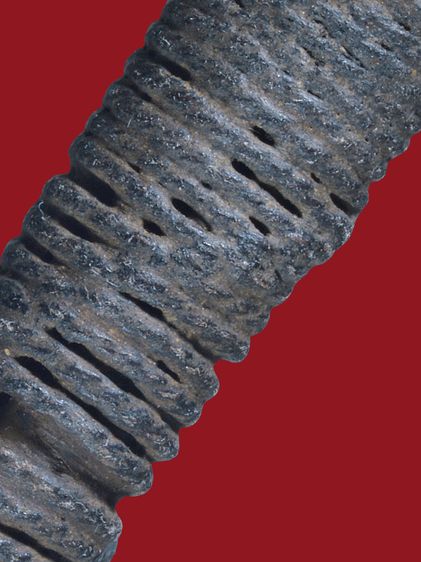 หายาก ตะกรุดกระดูกห่านหลวงพ่อหรุ่น เก้ายอด วัดอัมพวัน ยันต์ใบพัด มีไส้ตะกรุดทองแดงข้างใน ยาวประมาณ 4 นิ้ว รูปที่ 6