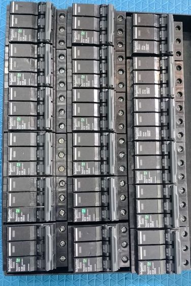 เบรกเกอร์ชไนเดอร์ 3p 16 ถึง 80แอมป์