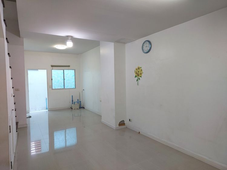 Prinsiri มีบางส่วน หมู่บ้าน ทาวน์พลัส ประชาอุทิศ ทาวน์โฮม3ชั้น รูปที่ 4