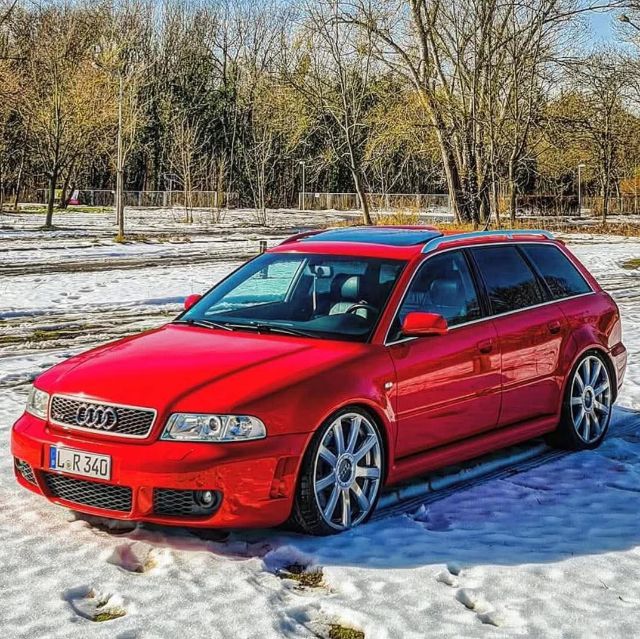 ล้อ Audi RS4 ลาย9ก้าน ขอบ 18 กว้าง8 ออฟ35 สำหรับ Audi A4 B5,B6 A6 C4,C5 และรถรุ่นอื่นๆที่เป็นดุม 5รู112 เปลี่ยนฝากลางตามค่ายรถเท่านั้นถ้าชอบลายนี้ รูปที่ 12