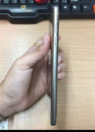 Samsung สีทอง สภาพ พร้อมใช้งาน อุปกรณ์ ครบ รูปที่ 9