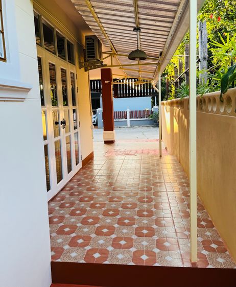 อื่นๆ มีบางส่วน สร้างเสร็จก่อน 2010 ขายด่วนบ้านเดี่ยว 3 นอน 2 น้ำ 59 ตร.ว. ป่าแดด-แม่เหียะ เมืองเชียงใหม่ 2.5 ล้านบาท ฟรีโอน รูปที่ 4