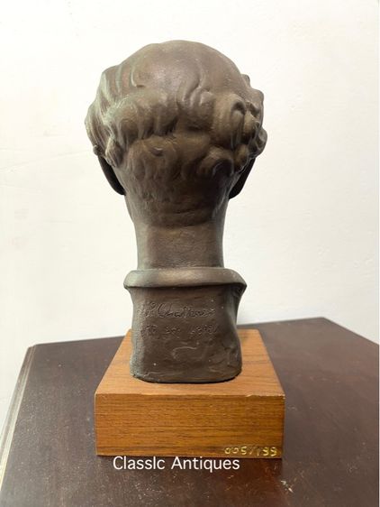 รูปปั้น อ.ศิลป พีระศรี ทองเหลือง สะสม รูปที่ 8