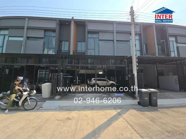 ไม่ใช่ ทาวน์เฮ้าส์ 2 ชั้น 18.6 ตร.ว หมู่บ้านเวิร์ฟ พระราม9 ติดม.บางกอก บูเลอวาร์ด พระราม 9 ถนนกาญจนาภิเษก ถนนราษฏร์พัฒนา เขตสะพานสูง กรุงเทพมหานคร