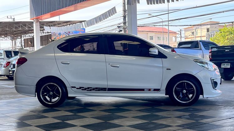 Mitsubishi Attrage 2016 1.2 GLS LTD Sedan เบนซิน ไม่ติดแก๊ส เกียร์อัตโนมัติ ขาว รูปที่ 4