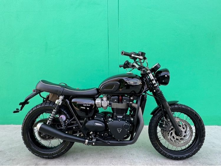 TRIUMPH BONNEVILLE T120 BLACK 2016 