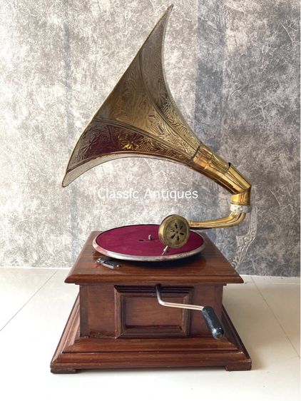 เครื่องเล่นแผ่นเสียง ปากแตรทองเหลือง ทรงสี่เหลี่ยมสะสม รูปที่ 7