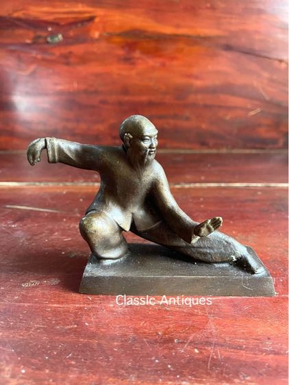 รูปปั้น กังฟู ทองเหลืองสะสม