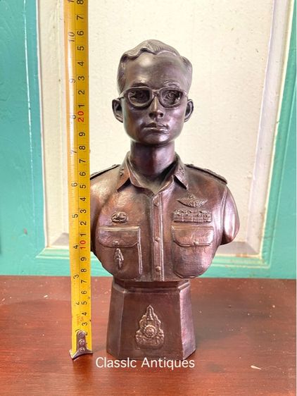 รูปปั้น ในหลวง ร.9 ทองเหลือง รูปที่ 15
