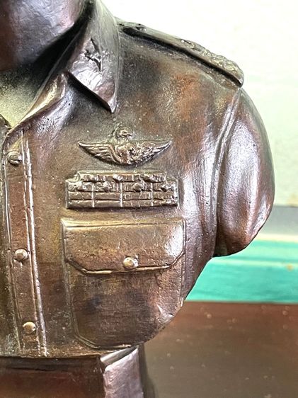 รูปปั้น ในหลวง ร.9 ทองเหลือง รูปที่ 14