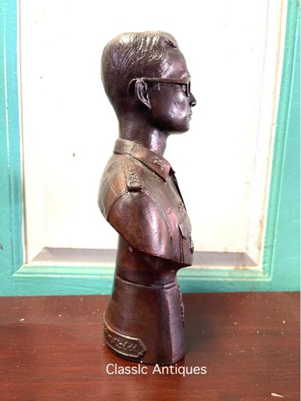 รูปปั้น ในหลวง ร.9 ทองเหลือง รูปที่ 6