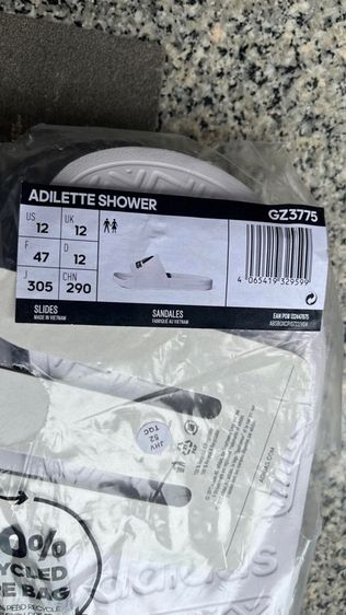 รองเท้าแตะ Adidas เบอร์12uk 30.5cm มือ1  ส่งฟรี หรือมารับเองที่Btsซอยลาดพร้าว 71 ค่ะ  รูปที่ 3