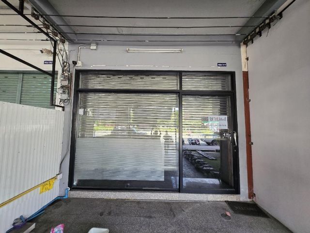 ขายตึกแถวเยื้องปั้มปตท. ตรงข้ามปั้มpt  ถ.บางกรวย-ไทรน้อย3ชั้นครึ่ง รูปที่ 3