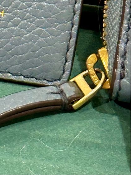 Tory Burch กระเป๋าตังส์ใบยาวพร้อมการ์ดเคส มือสอง รูปที่ 9