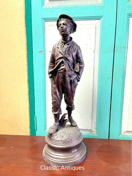 รูปปั้น เด็กผิวปาก ทองเหลือง สะสม รูปที่ 2