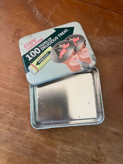 ตลับ หมากฝรั่ง สังกะสีเก่าสะสมA5 รูปที่ 5