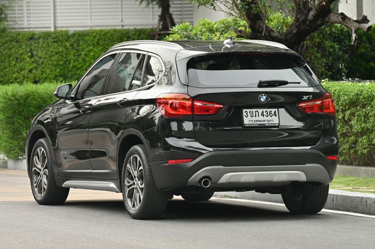 BMW X1 2017 2.0 sDrive18d xLine Sedan ดีเซล ไม่ติดแก๊ส เกียร์อัตโนมัติ ดำ รูปที่ 3