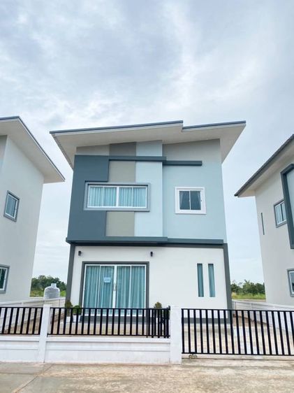 บ้านแฝดทรงอิสระ 3 ห้องนอน 2 ห้องน้ำ ราคาเริ่ม 1.99 ลบ. บ้านสร้างใหม่โครงการสุขภิรมย์ รังสิต-คลองห้า