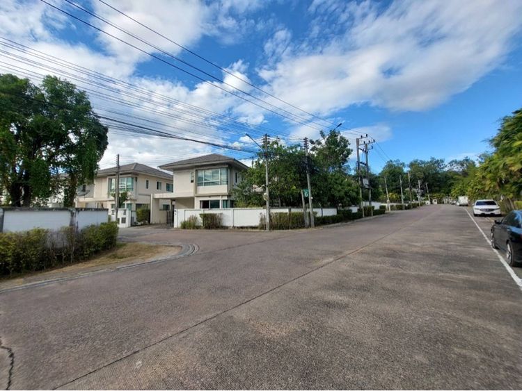 มีบางส่วน อื่นๆ ขายบ้านเดี่ยว คาซ่าวิลล์ ศรีราชา-สวนเสือ ชลบุรี 66.2 ตรว หลังมุมติดถนนเมน เงียบ เป็นส่วนตัว ซื้ออยู่เองหรือปล่อยเช้าสุดคุ้ม รูปที่ 4