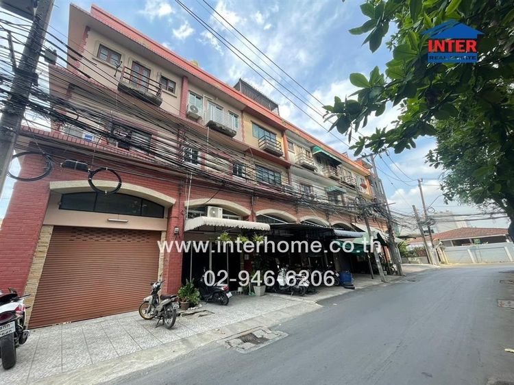 ไม่ใช่ อาคารพาณิชย์ 3.5 ชั้น 14.5 ตร.ว หมู่บ้านทวีวัน วิลล่า ซอยพหลโยธิน24 แยก2-7 ถนนลาดพร้าว ถนนพหลโยธิน เขตบางเขน กรุงเทพมหานคร