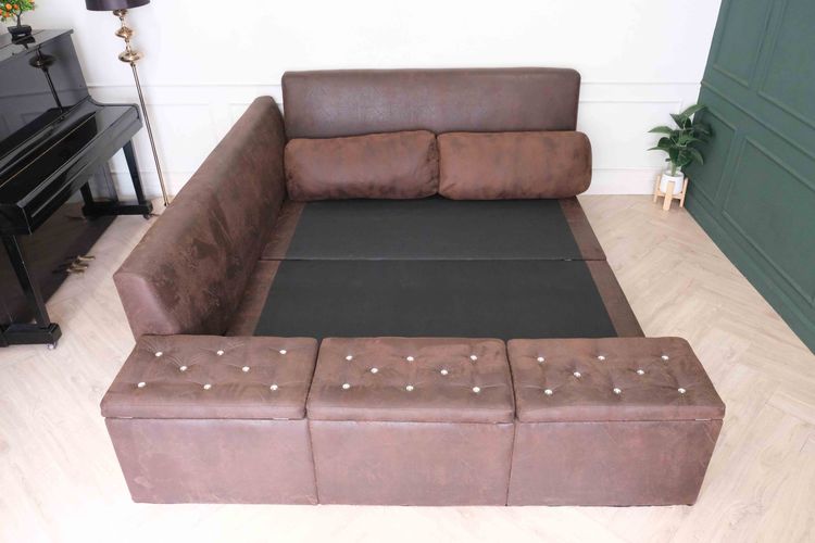 เตียงนอน ผ้าลายหนัง ขนาด6ฟุต 3กล่องเก็บของตรงขาเตียง ฝากล่องดึงกระดุมเพชร พร้อมหมอน 2ใบ