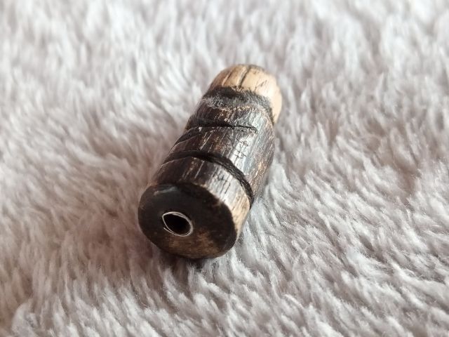 พระปิดตาไม้แกะใต้ฐานอุดตะกรุด รูปที่ 9