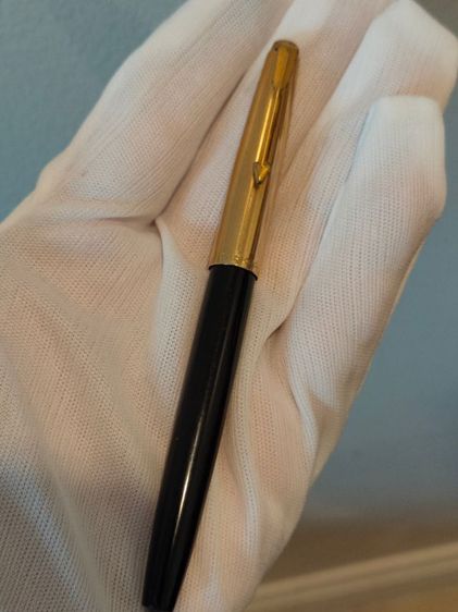 ปากกา Parker ปลอกทองชุบ หัวทอง 18K .