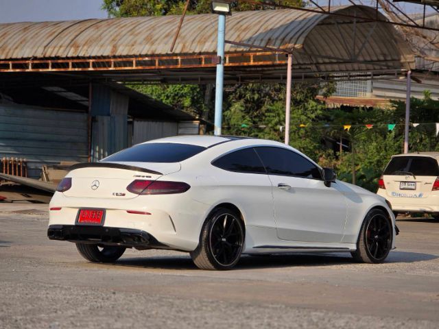 Mercedes-Benz C-Class 2023 C250 Sedan เบนซิน ไม่ติดแก๊ส เกียร์อัตโนมัติ ขาว รูปที่ 4