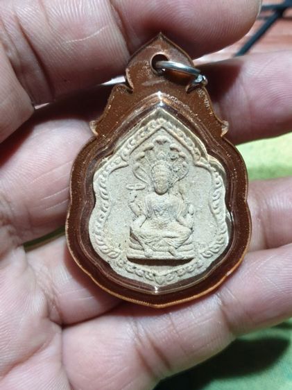 พระนารายณ์ หลวงปู่ทิม วัดละหารไร่ ออกวัดโกรกแก้ว ปี 2517

เลี่ยมพร้อมใช้ หลวงปู่ทิมปลุกเสก หายากแล้ว รูปที่ 5