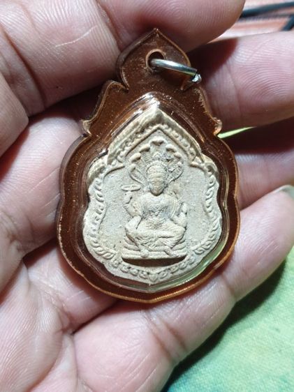 พระนารายณ์ หลวงปู่ทิม วัดละหารไร่ ออกวัดโกรกแก้ว ปี 2517

เลี่ยมพร้อมใช้ หลวงปู่ทิมปลุกเสก หายากแล้ว รูปที่ 4