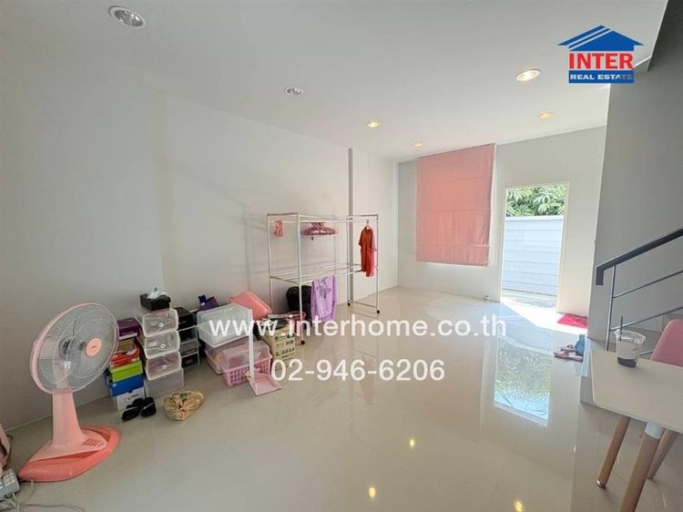ไม่ใช่ ทาวน์เฮ้าส์ 3 ชั้น 21.3 ตร.ว. หมู่บ้านเวร่า บิสเน็ท ร่มเกล้า-สุวรรณภูมิ ระหว่างซอยร่มเกล้า28-30 ถนนร่มเกล้า ถนนกิ่งแก้ว เขตลาดกระบัง กรุงเทพ รูปที่ 3
