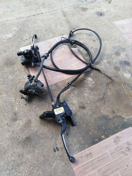 ชุด​เบรก​หน้า​คลิก​125​ไอ​LED​ รูปที่ 3