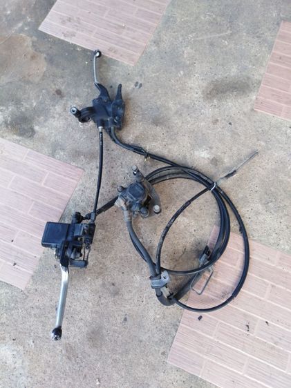 ชุด​เบรก​หน้า​คลิก​125​ไอ​LED​ รูปที่ 2