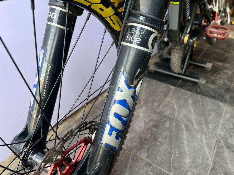 ขาย santa cruz v10 ตัวtop แต่งสุดๆ อะไหล่  xt saine เบรคน้ำมัน hope  โช็ค fox 40 สภาพ  รูปที่ 10